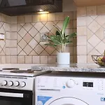Nicola\'S House